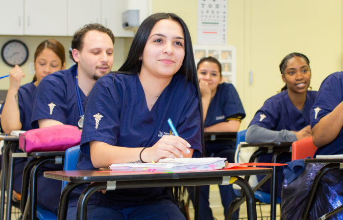 Get the Skills to Become a Professional  Medical Assistant